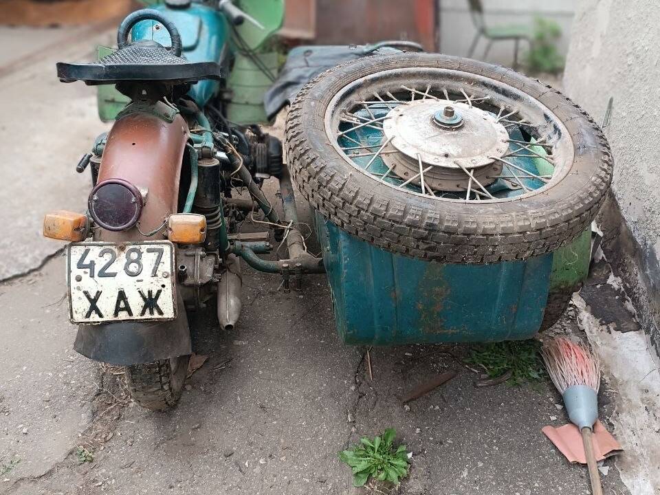 Image 16/23 of Dnepr MT-9 (1972)
