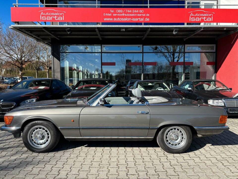 Bild 1/21 von Mercedes-Benz 380 SL (1984)