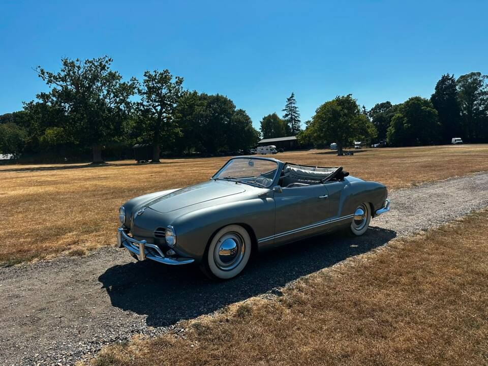 Image 7/48 of Volkswagen Karmann Ghia 1200 (1958)