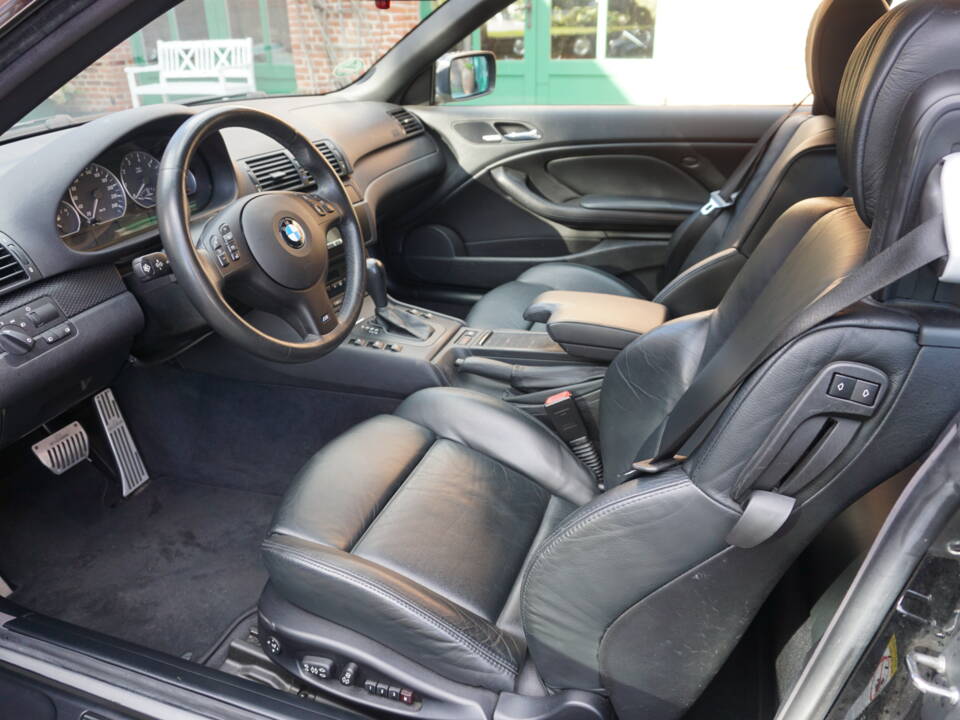 Image 12/30 de BMW 330Ci (2003)