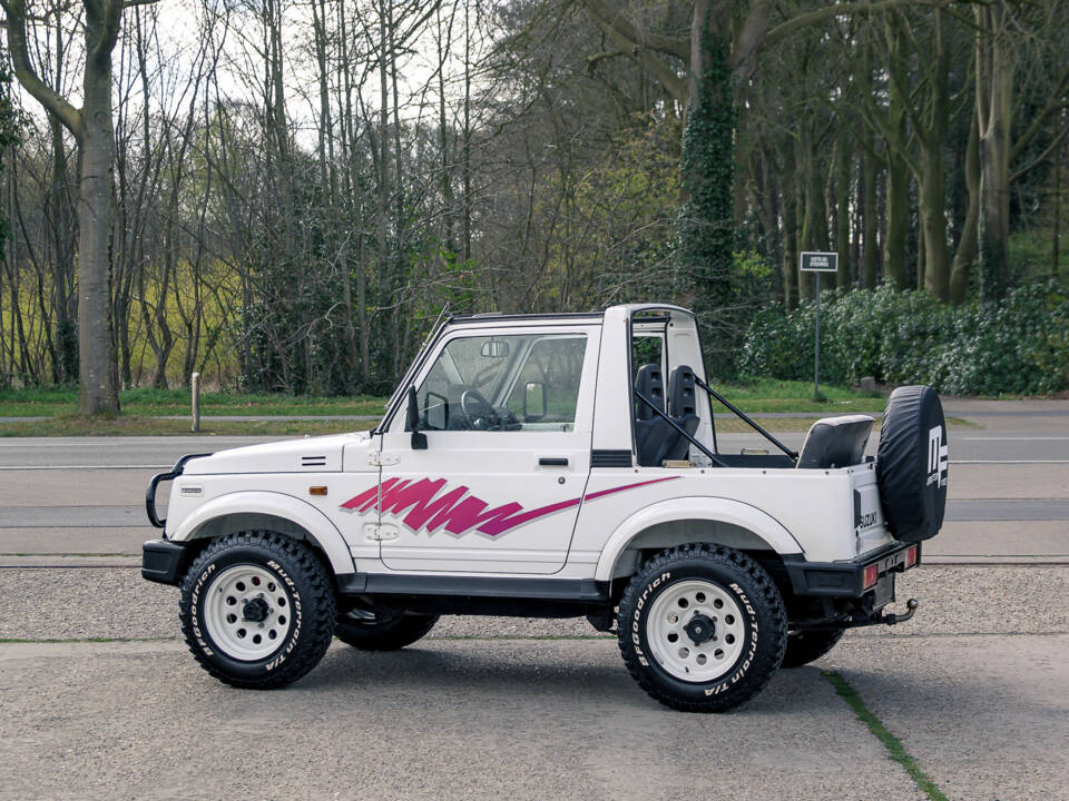 Bild 11/35 von Suzuki SJ Samurai (1993)