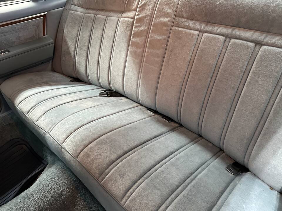 Imagen 27/64 de Oldsmobile Delta 88 Royale (1979)