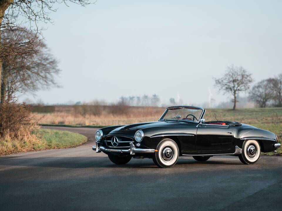 Image 3/22 of Mercedes-Benz 190 SL (1963)