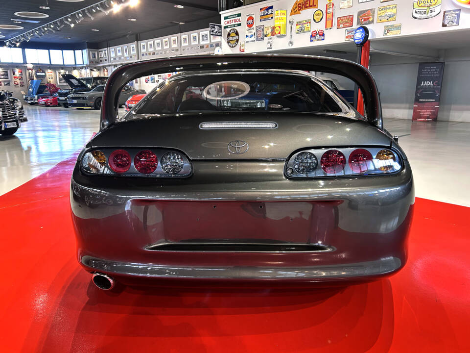 Image 6/17 of Toyota Supra (1994)