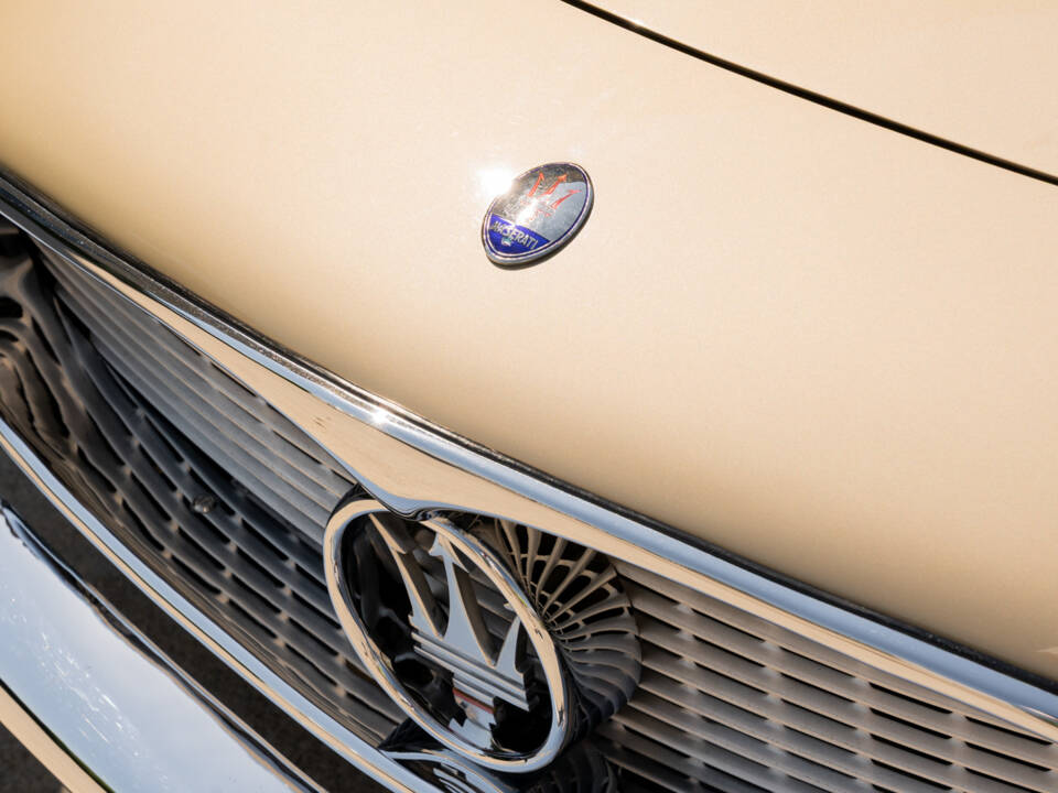 Immagine 16/78 di Maserati 3500 GT Touring (1960)