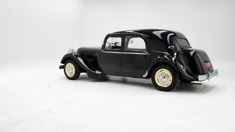 Image 4/15 of Citroën Traction Avant 15/6 (1954)