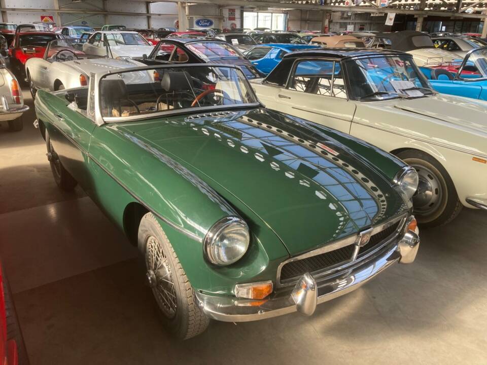 Immagine 2/14 di MG MGB (1970)