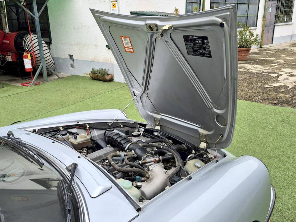 Afbeelding 38/70 van Alfa Romeo 2.0 Spider QV (1987)