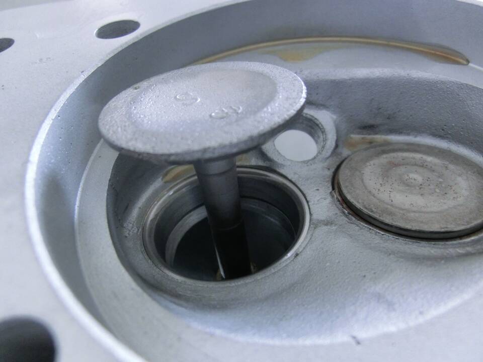 Image 38/73 of Volkswagen 1500 S (1964)