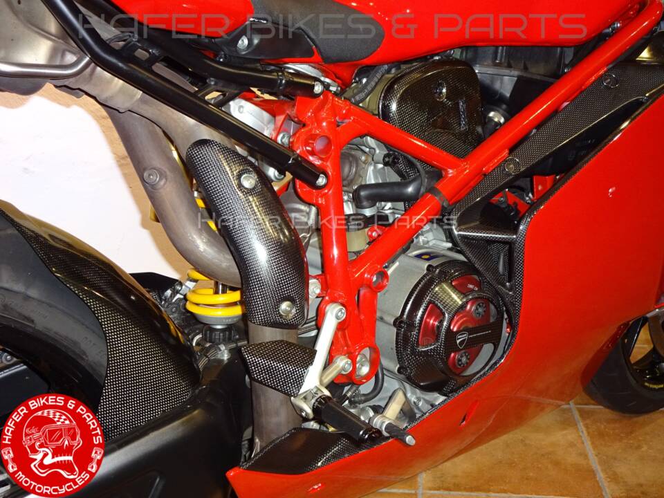 Bild 15/24 von Ducati DUMMY (2004)