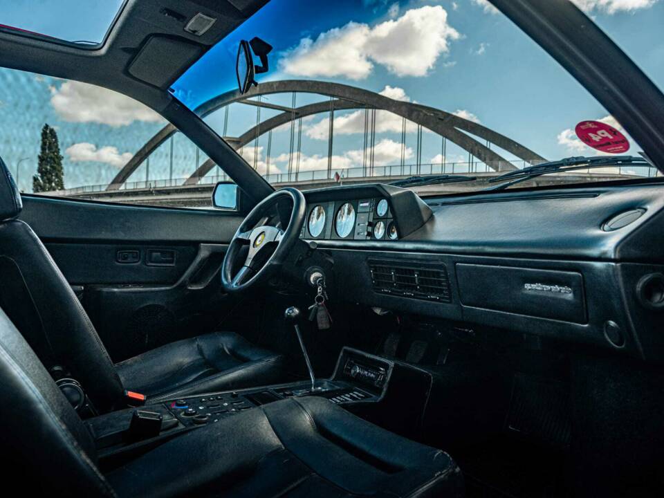 Image 20/33 of Ferrari Mondial 3.2 (1986)