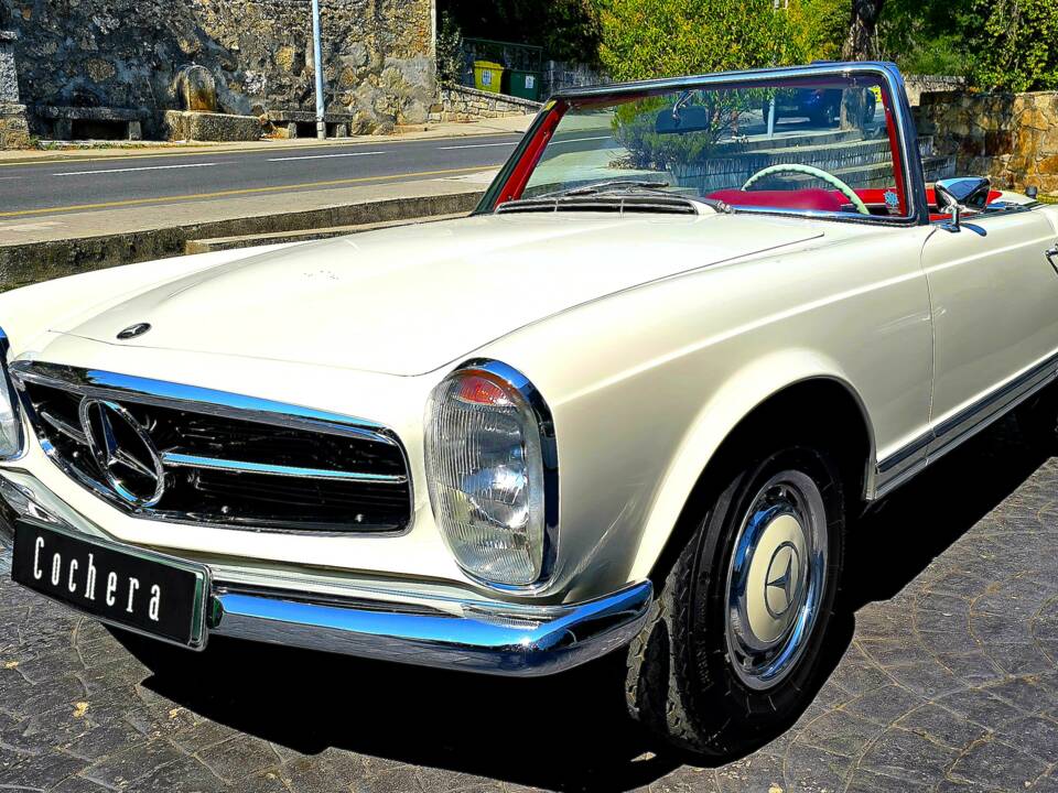 Afbeelding 1/34 van Mercedes-Benz 280 SL (1968)