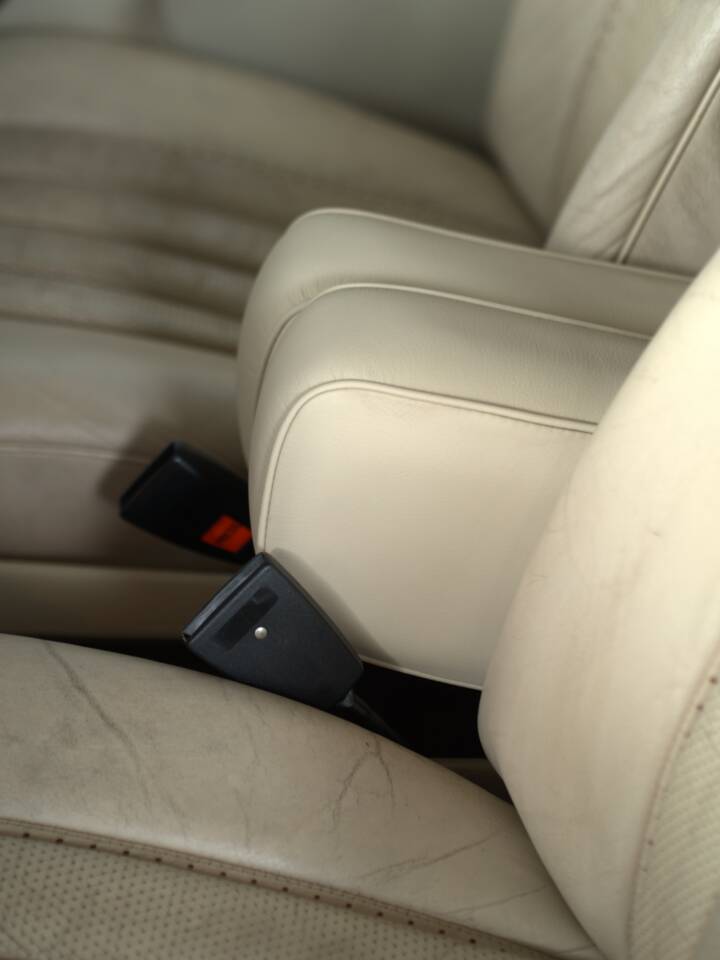 Image 32/57 of Mercedes-Benz 280 SE 3,5 (1971)