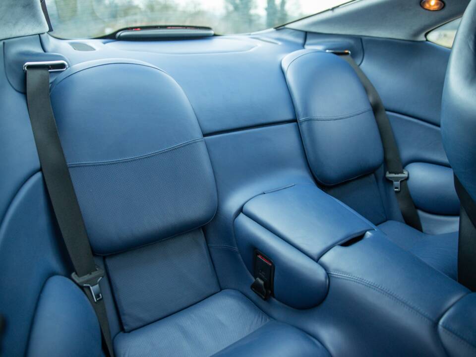 Image 49/74 of Aston Martin DB 7 GT (2004)