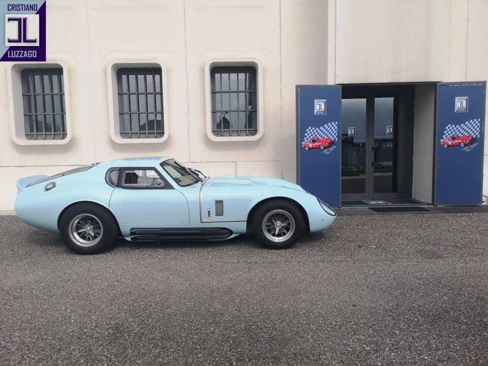 Afbeelding 17/74 van Shelby Daytona Cobra Coupe (1964)