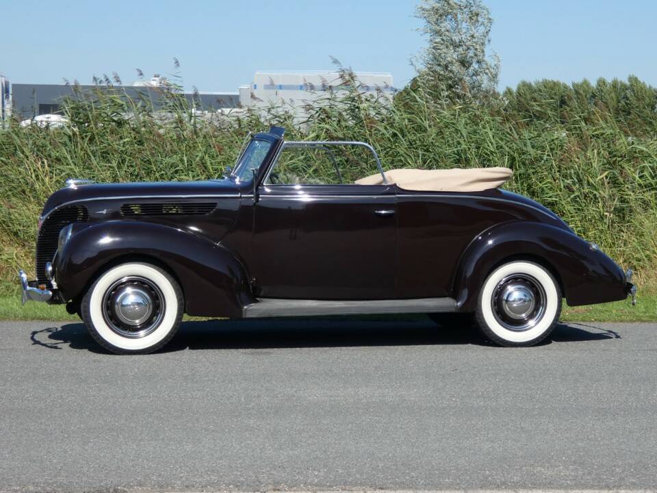 Image 15/52 de Ford V8 (1938)