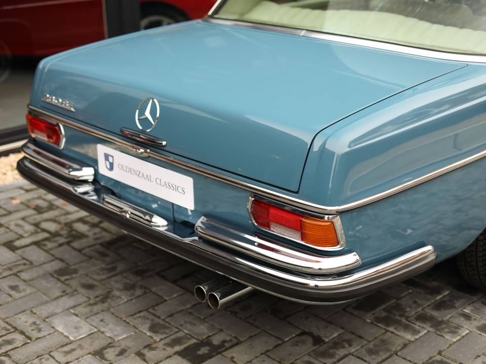 Afbeelding 34/76 van Mercedes-Benz 280 SE (1968)