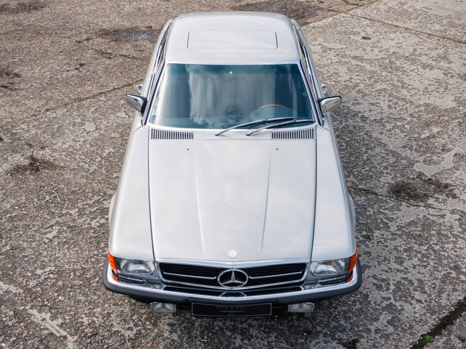 Image 2/33 of Mercedes-Benz 450 SLC 5,0 (1979)