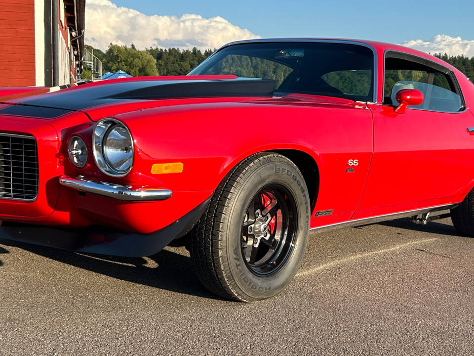 Image 6/100 of Chevrolet Camaro (1970)
