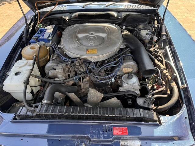 Image 10/10 de Mercedes-Benz 500 SL (1985)
