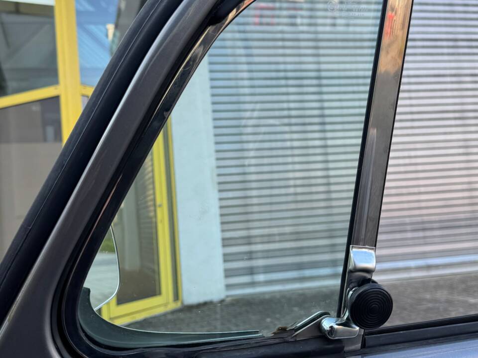 Bild 92/99 von Volkswagen Käfer 1200 Jubiläumsmodell (1985)