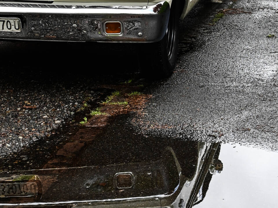 Image 38/70 of Ford Fairlane 500 (1963)