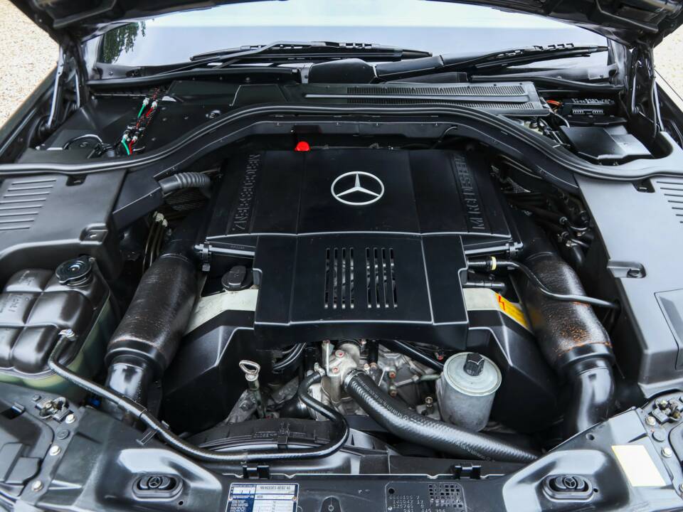 Bild 30/50 von Mercedes-Benz 400 SE (1991)