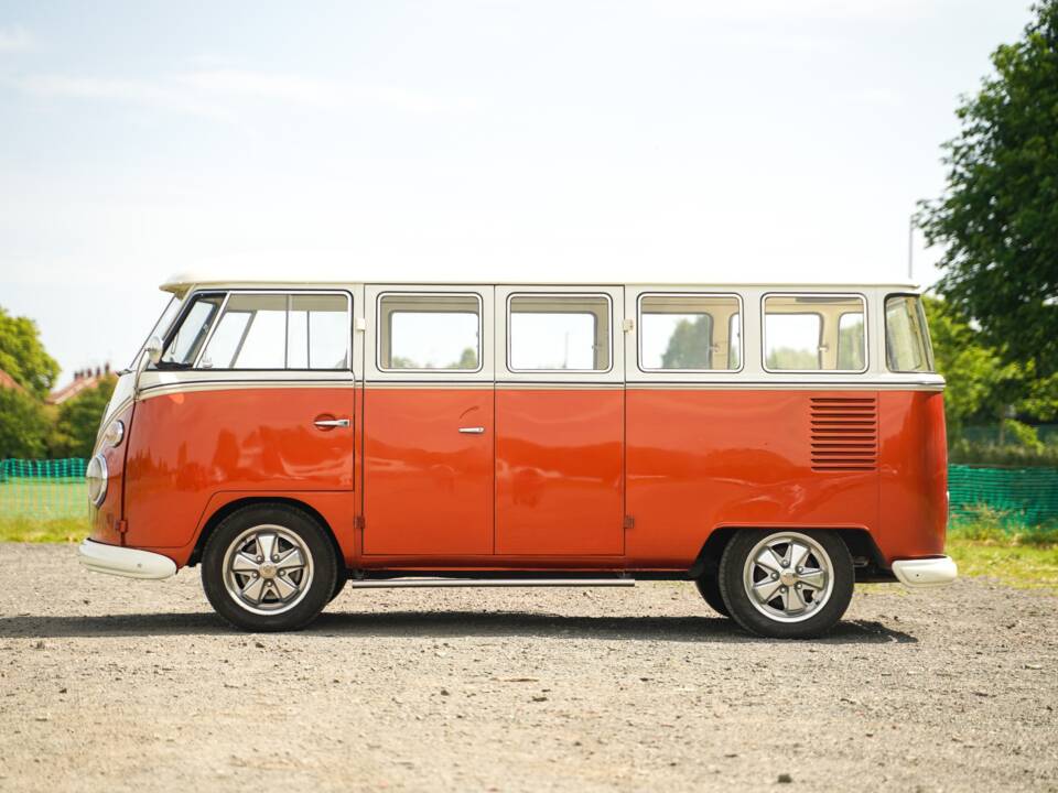Image 17/50 of Volkswagen T1 Kombi (1964)