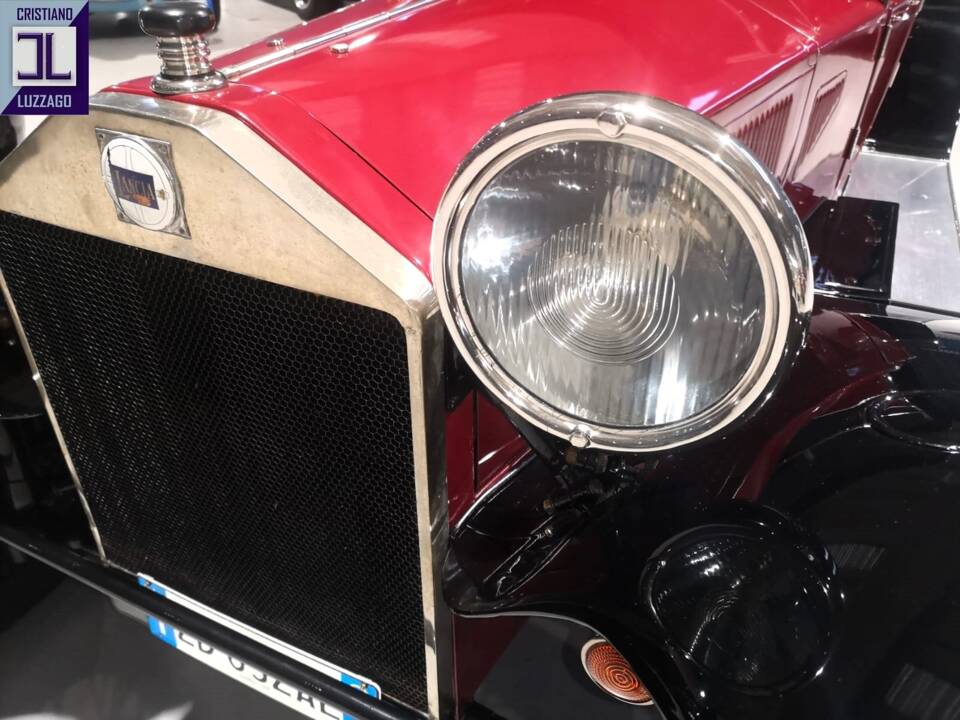 Image 18/66 of Lancia Lambda (1928)