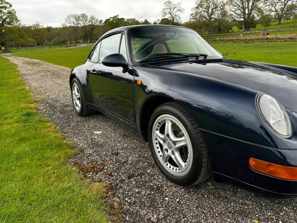 Bild 24/54 von Porsche 911 Targa (1997)