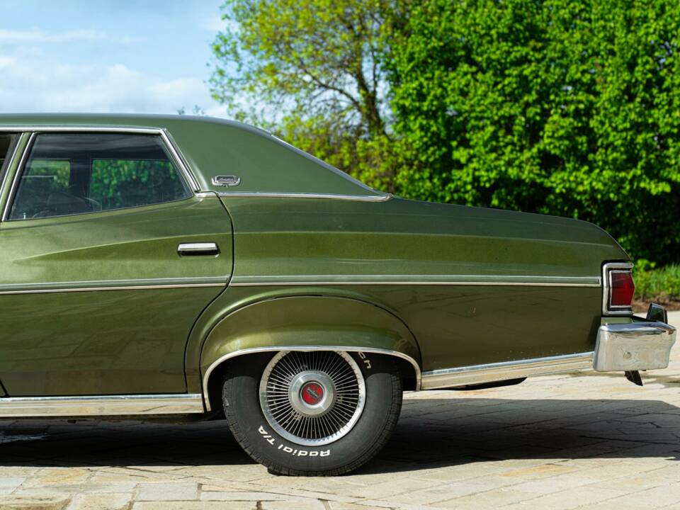 Bild 23/50 von Ford Gran Torino (1976)