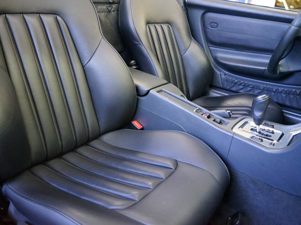 Image 27/48 of Mercedes-Benz SLK 230 Kompressor (2003)