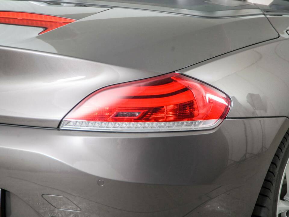 Image 30/50 of BMW Z4 sDrive23i (2009)