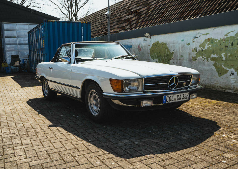 Image 4/8 of Mercedes-Benz 380 SL (1983)