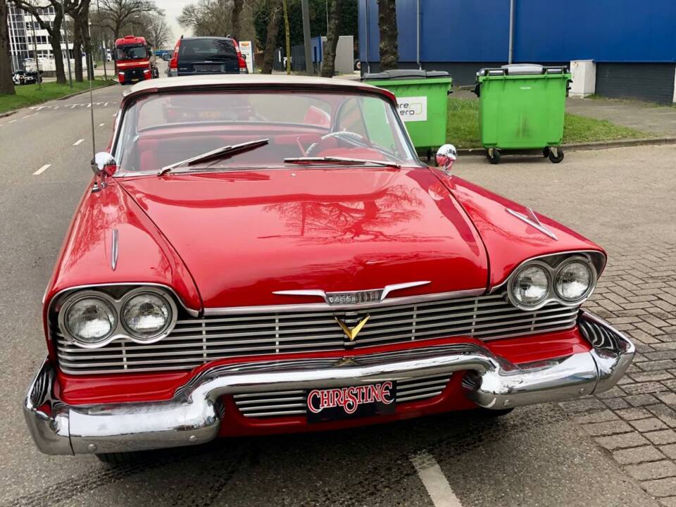 Image 14/15 of Plymouth Sport Fury (1958)