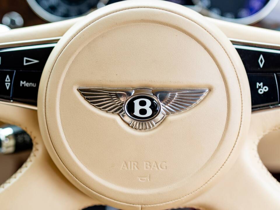 Immagine 47/50 di Bentley Mulsanne (2011)