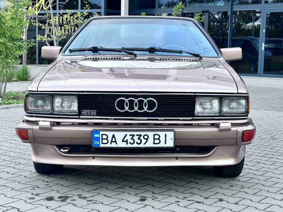 Image 2/72 of Audi Coupe GT (1985)