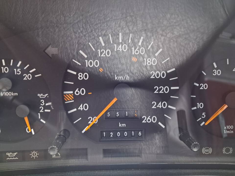 Bild 15/30 von Mercedes-Benz SL 280 (1993)