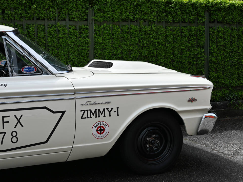 Image 30/70 of Ford Fairlane 500 (1963)