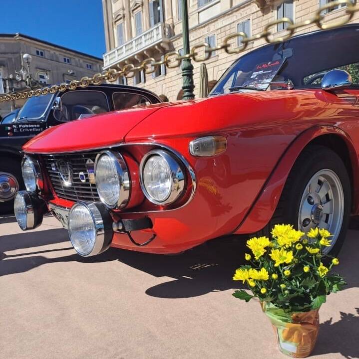 Bild 2/7 von Lancia Fulvia Rallye HF 1.6 (1970)