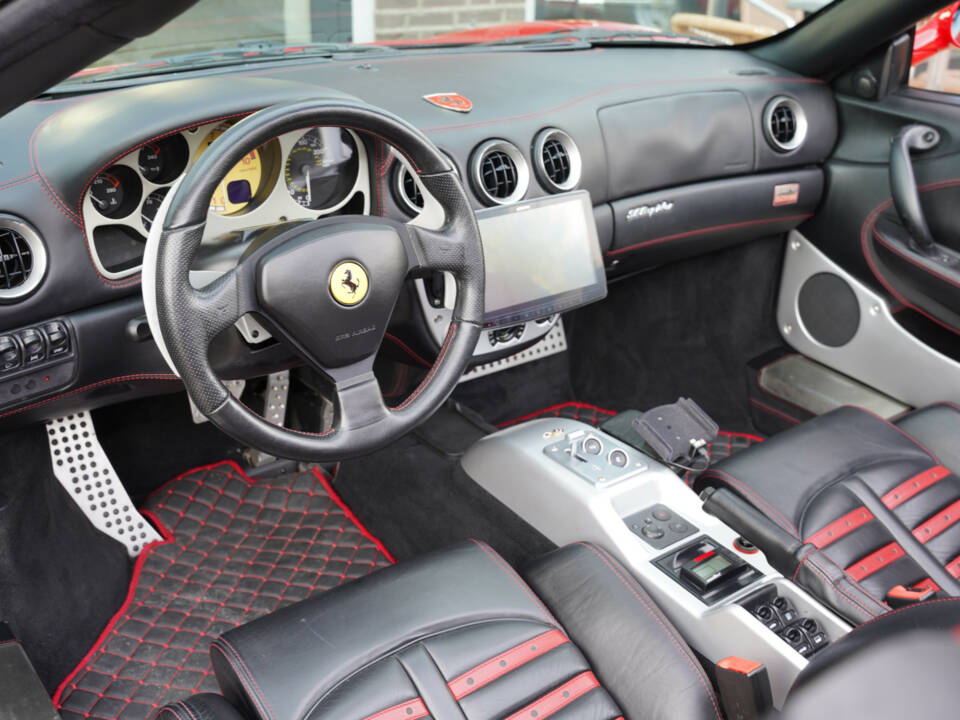 Image 4/50 of Ferrari 360 Spider (2003)