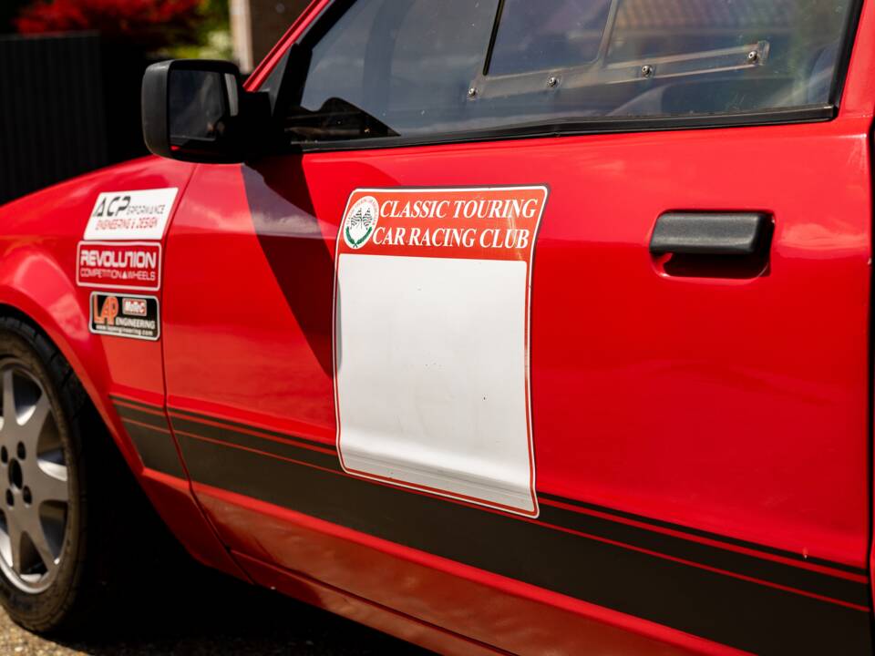 Bild 28/50 von Ford Escort XR3i (1982)