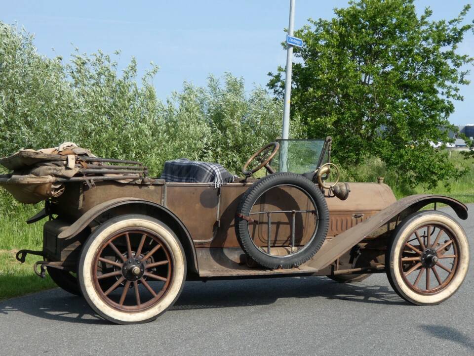 Image 4/66 of Regal Model T Underslung (1913)