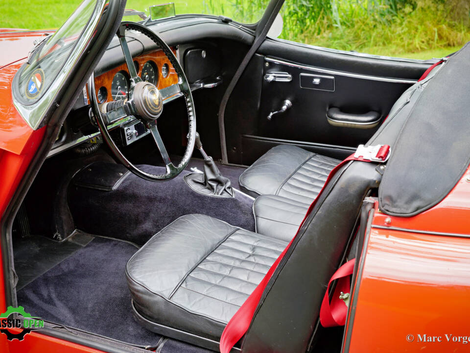 Afbeelding 6/50 van Jaguar XK 150 OTS (1958)