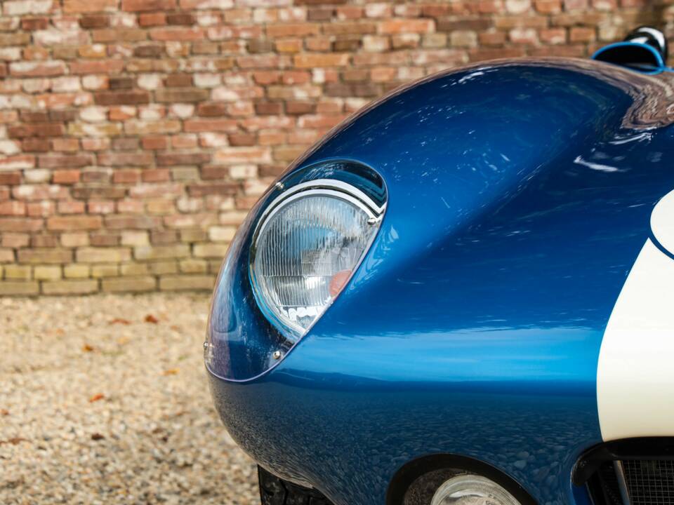 Afbeelding 19/50 van Shelby Daytona Cobra Coupe (1964)