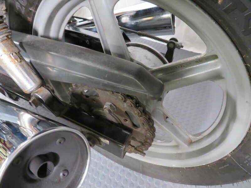 Immagine 37/40 di Honda CB 250 (1997)