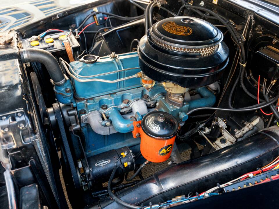 Bild 18/35 von Chevrolet Deluxe Styleline (1951)