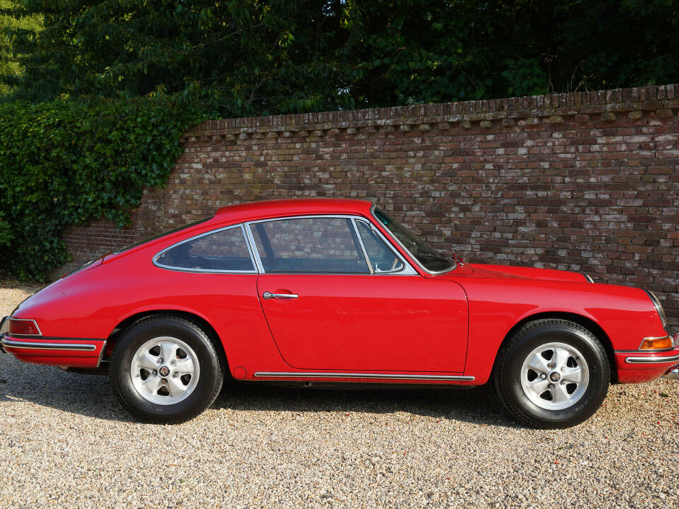 Image 25/50 of Porsche 912 (1966)