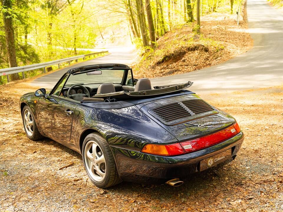 Immagine 11/47 di Porsche 911 Carrera (1994)