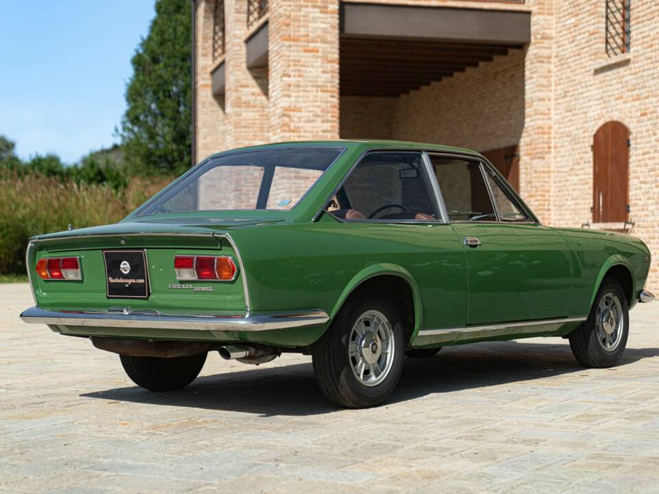 Image 6/50 of FIAT 124 Sport Coupe (1969)